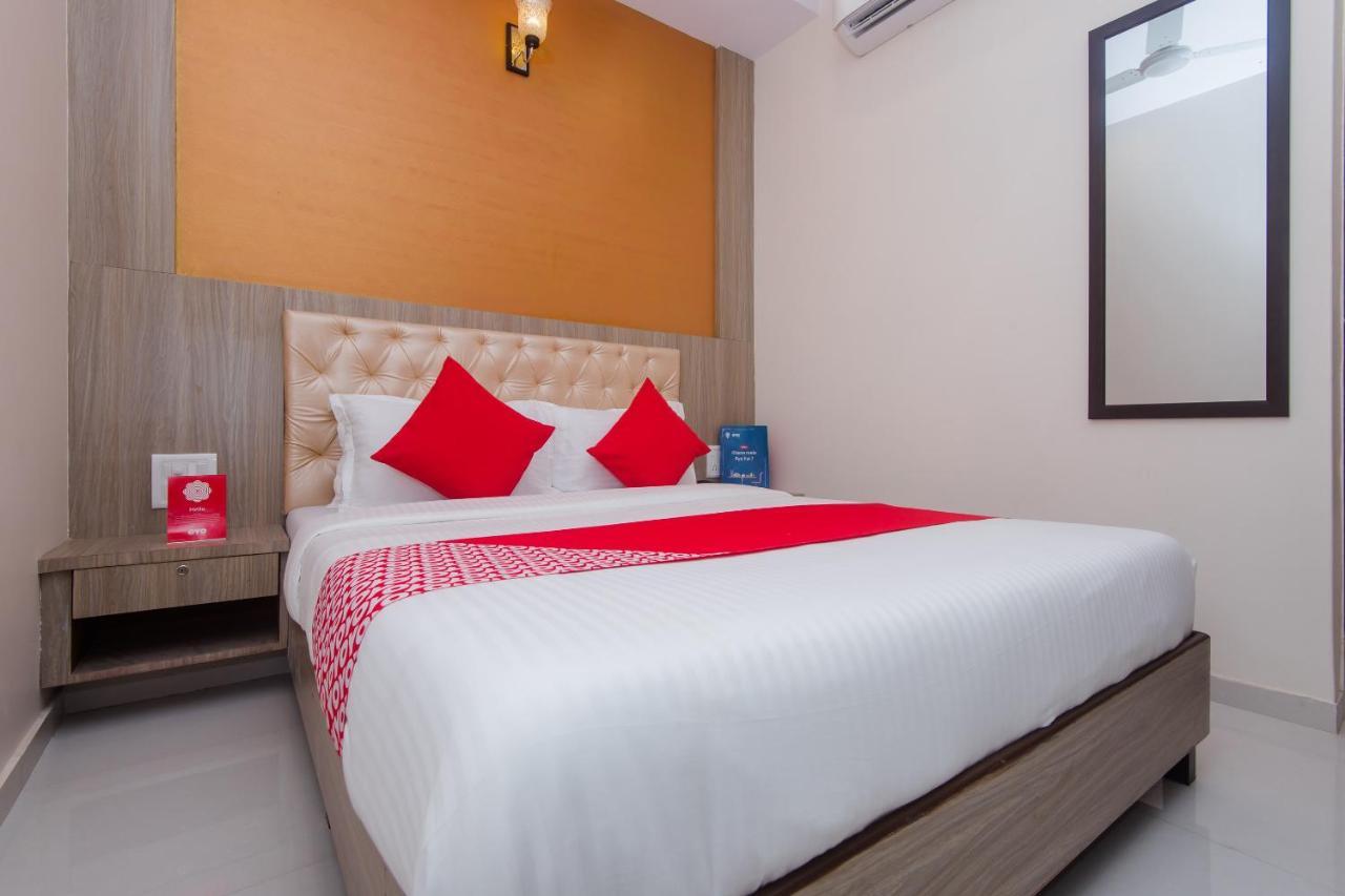 Hotel OYO 14056 Golden Arch Mumbai Exterior foto
